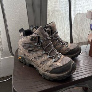 Moab 3 Mid Waterproof Hiking Boots - Women's